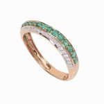 золотые кольца с драгоценными камнями 17097581